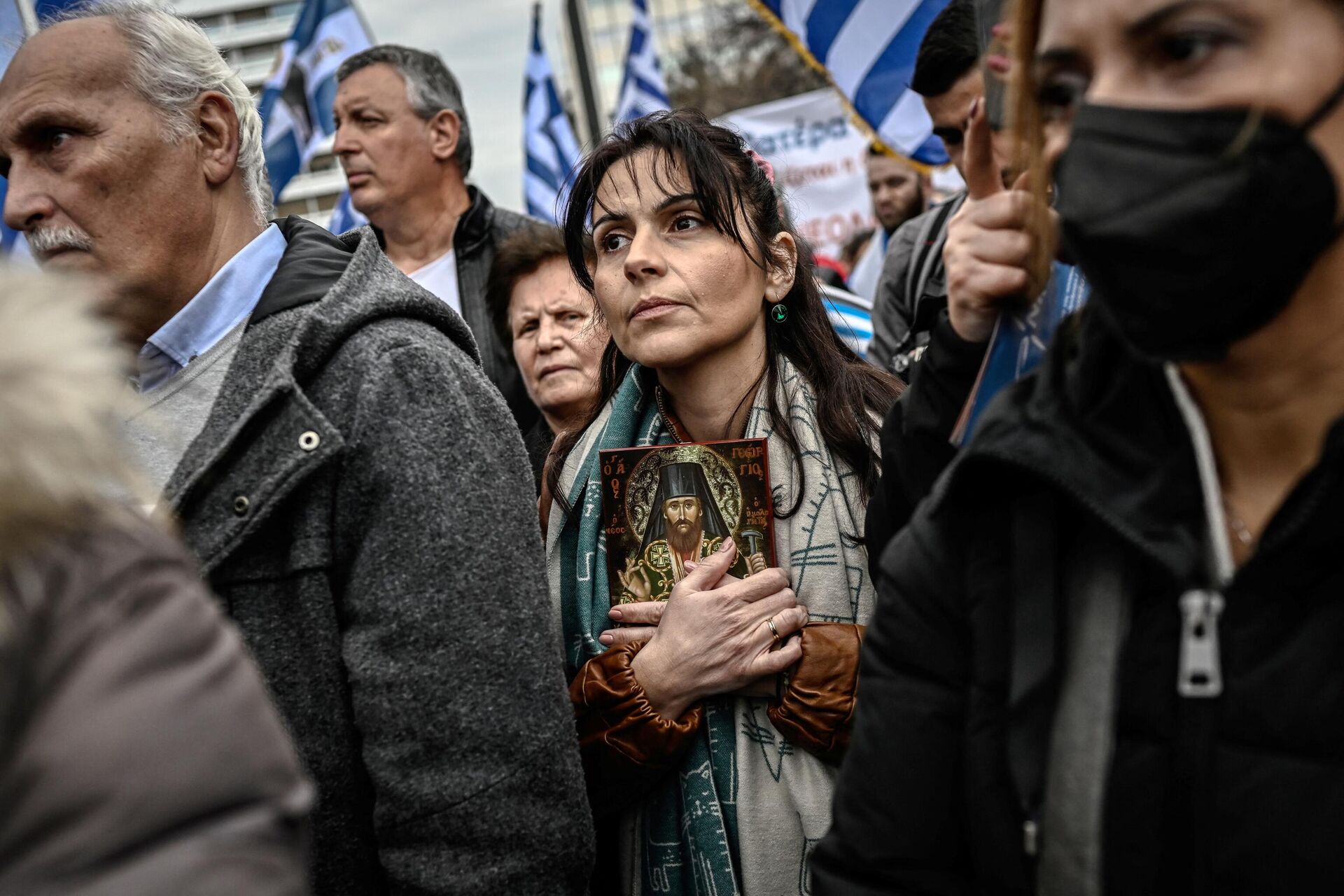 Участники акции протеста против реформы, легализующей однополые браки и усыновление детей, в Афинах - РИА Новости, 1920, 16.02.2024