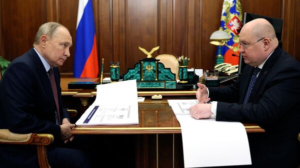 Путин на встрече с губернатором Севастополя Развожаевым