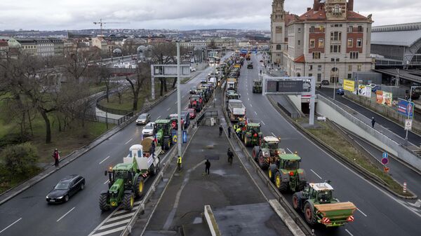 Акция протеста фермеров в центре Праги