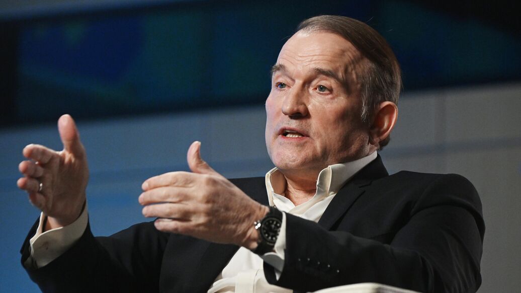 Медведчук заявил о возможной эвакуации в Киеве, Харькове и Одессе