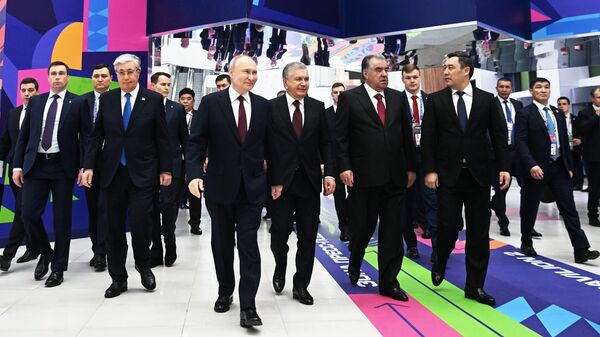 Президент РФ Владимир Путин и главы государств перед началом церемонии открытия международного турнира Игры Будущего в Казани