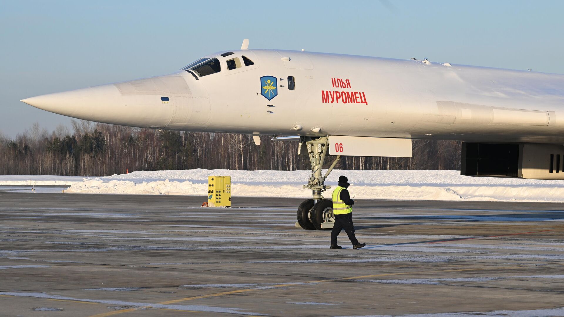 Модернизированный стратегический ракетоносец Ту-160М Илья Муромец Модернизированный стратегический ракетоносец Ту-160М Илья Муромец - РИА Новости, 1920, 28.04.2025