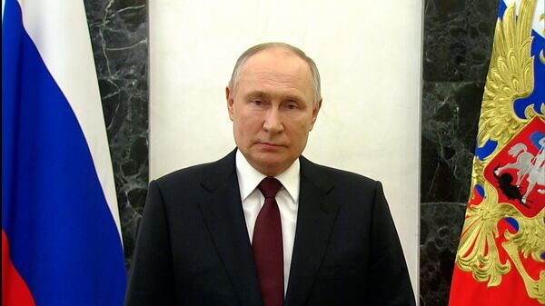 Поздравление Путина по случаю Дня Защитника Отечества