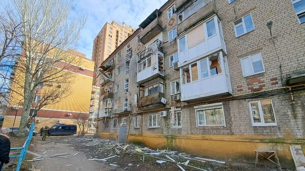 Последствия удара ВСУ по Ворошиловскому району Донецка