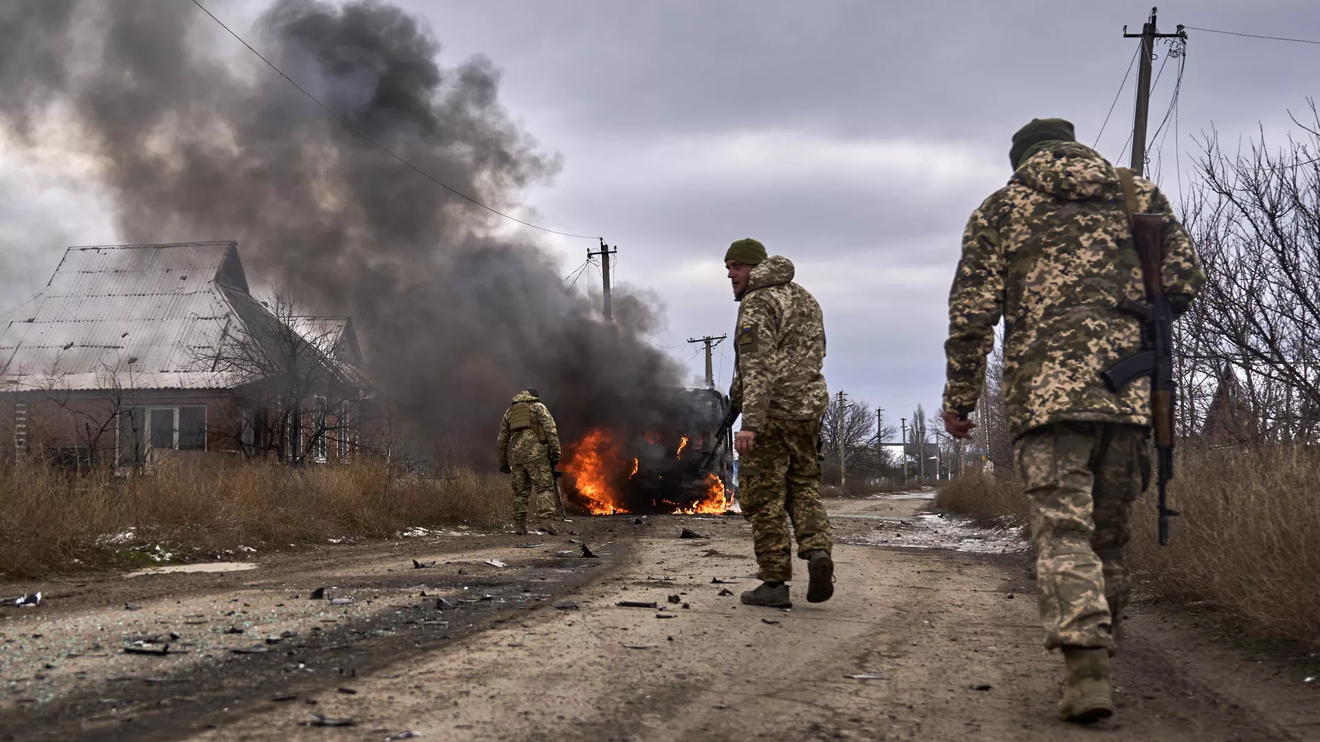 Times: Украина вынуждена покупать оружие у посредников по завышенным ценам