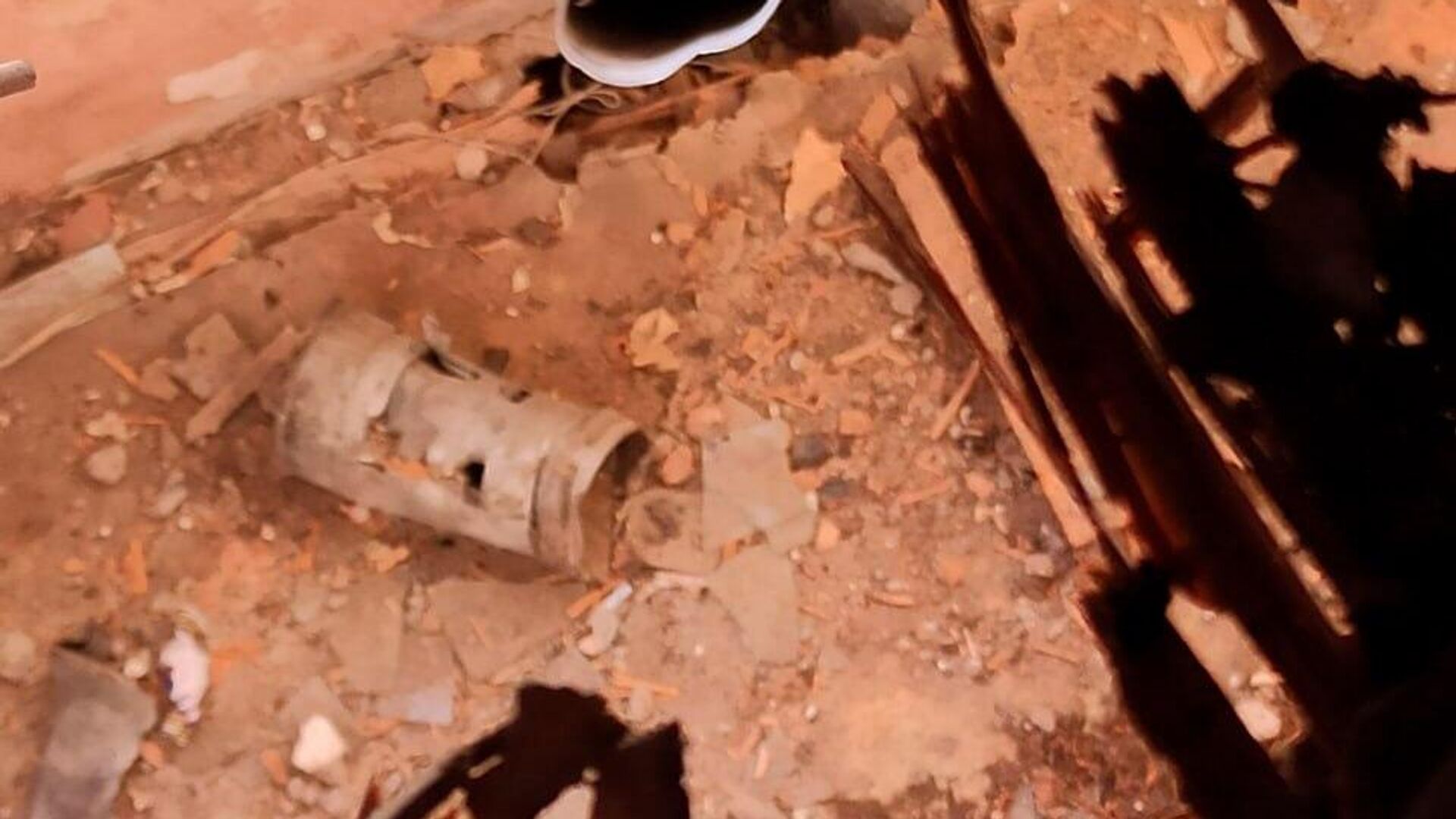 Фрагменты ракеты JROF HEF в Киевском районе Донецка. 26 февраля 2024 - РИА Новости, 1920, 26.02.2024