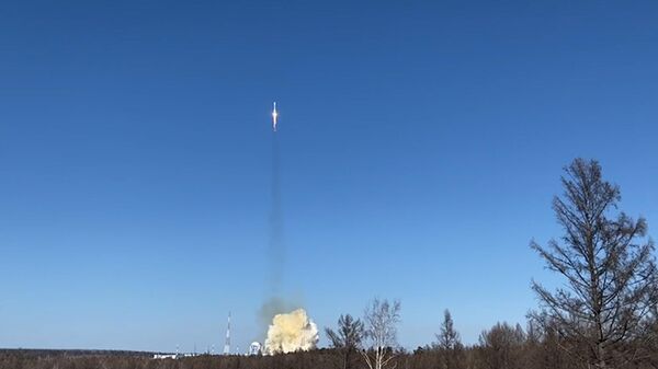 Запуск ракеты Союз-2.1б 