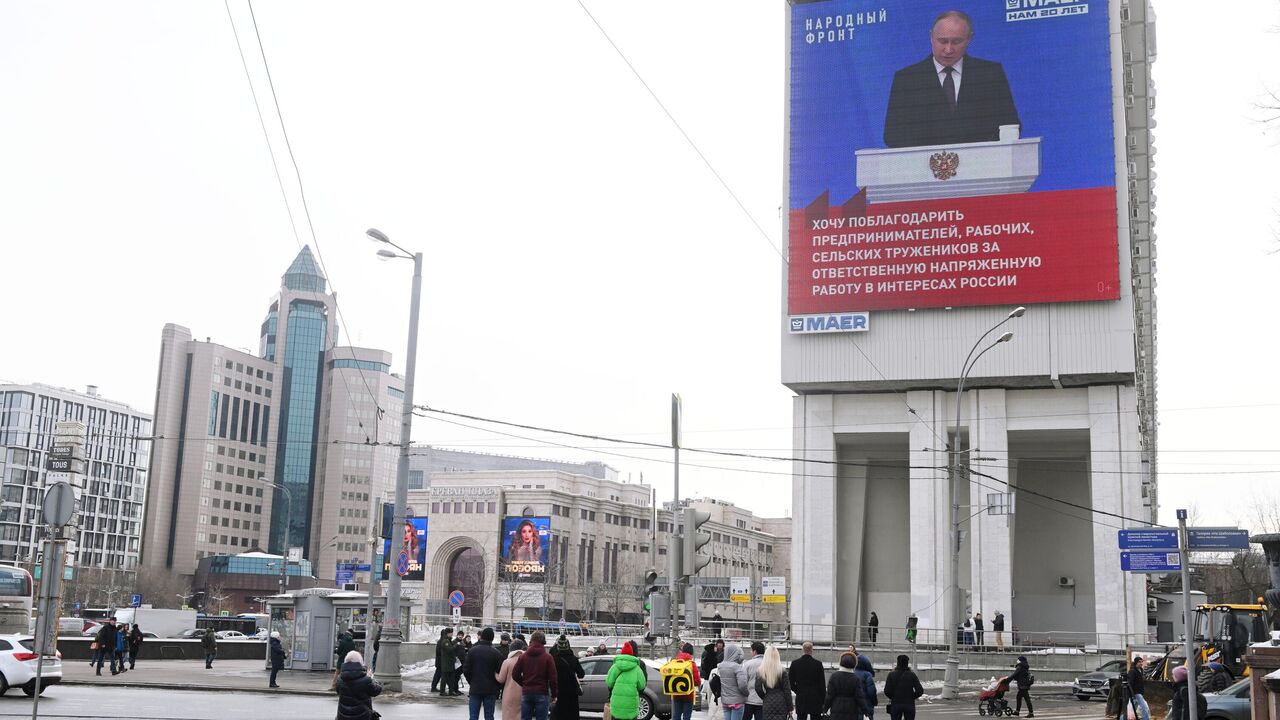 Всем в москву надо