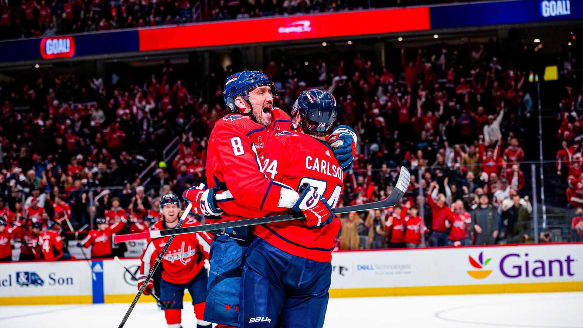 Ovechkin found a new victim in the USA.  And he also broke another Gretzky record!