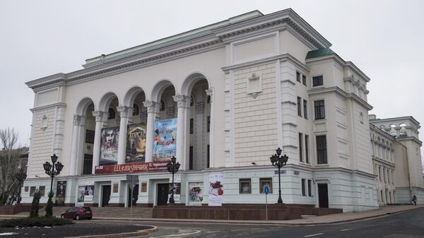 Здание Донецкого государственного академического театра оперы и балета
имени А. Б. Соловьяненко в Донецке