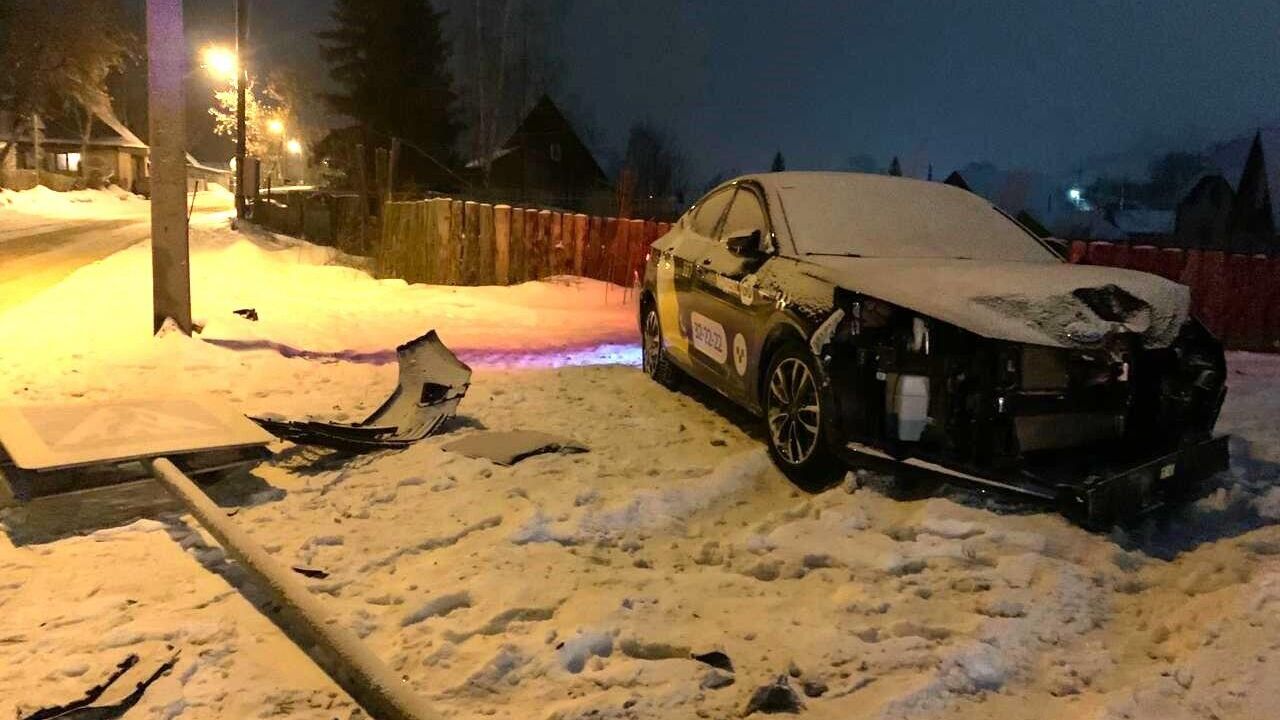 В Нижнем Новгороде подросток устроил гонки по пешеходной улице - РИА  Новости, 25.03.2024