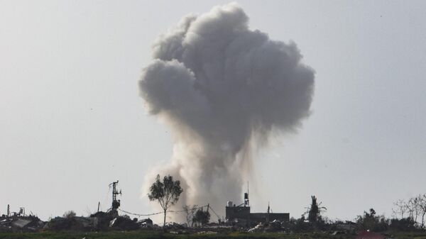 Дым над сектором Газа после израильской бомбардировки