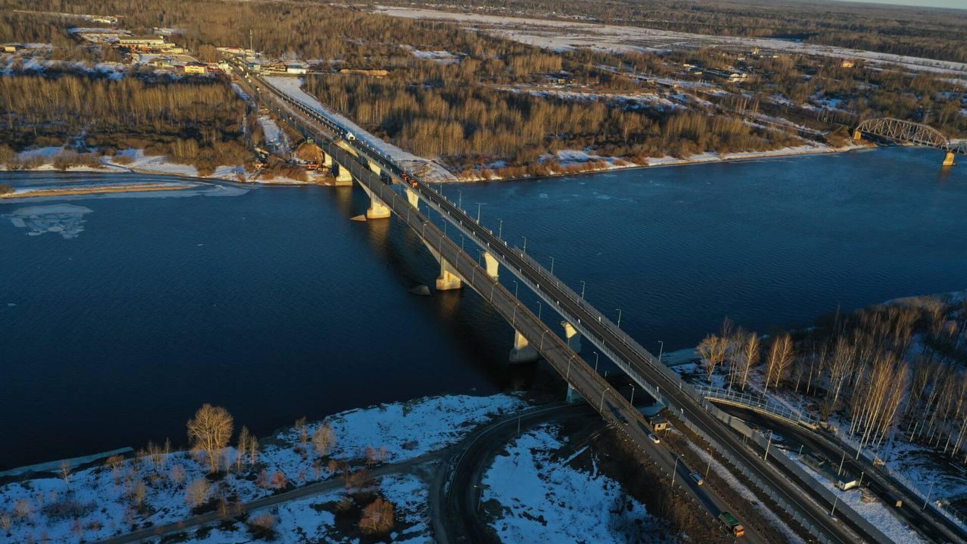 Открытие моста через реку Волхов в Киришах в Ленинградской области - РИА Новости, 1920, 05.03.2024