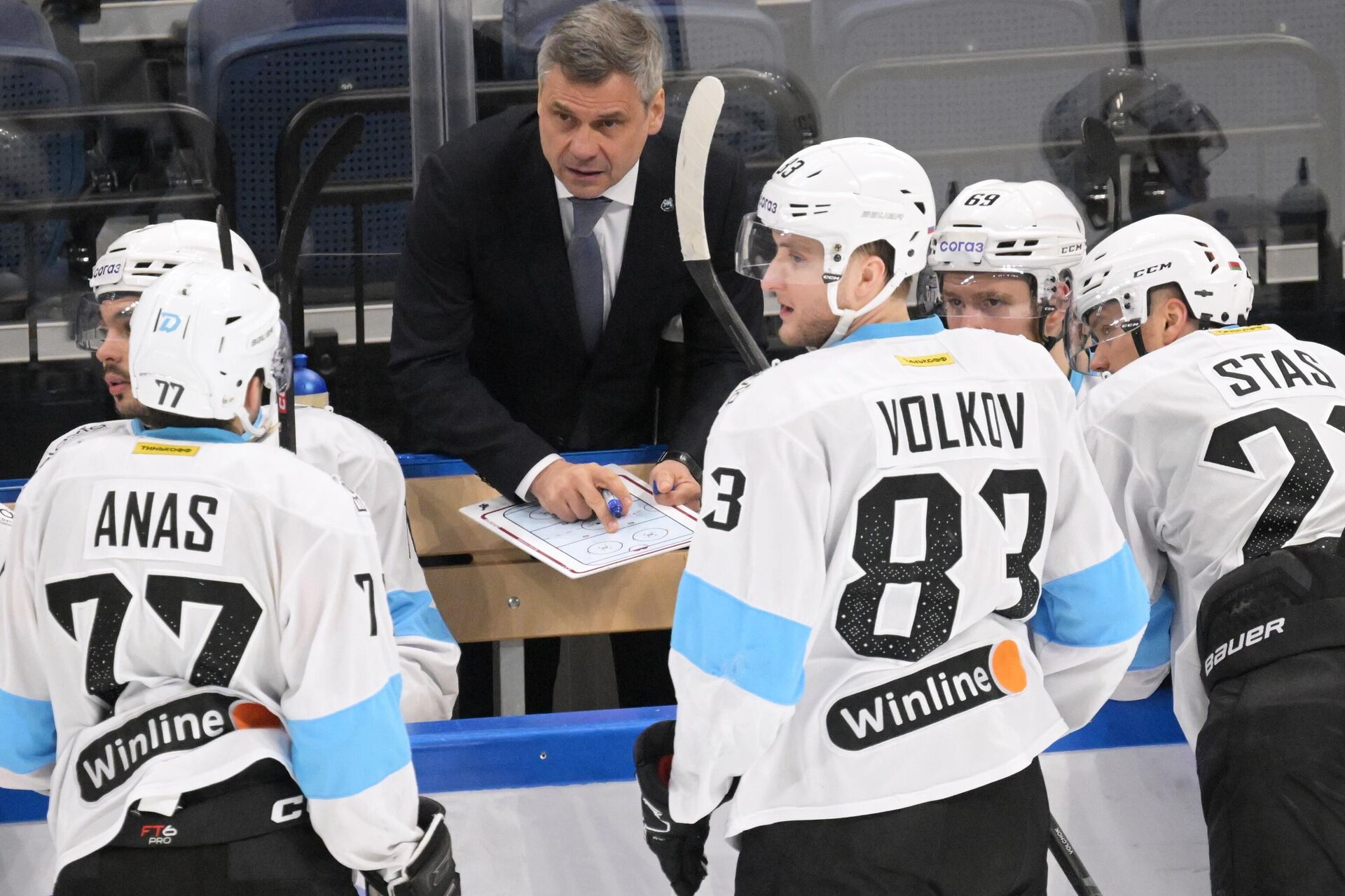 Хоккей. КХЛ. Матч Динамо (Москва) - Динамо (Минск) - РИА Новости, 1920, 04.09.2025