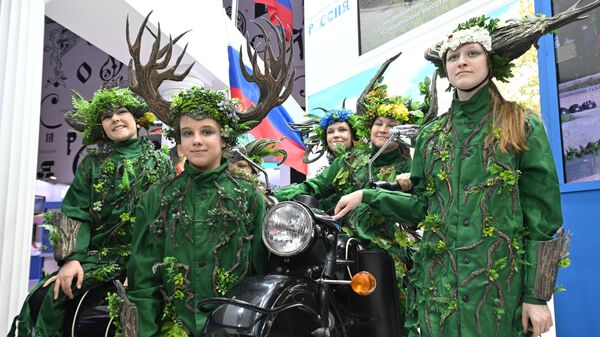 Открытие экспозиции к десятой годовщине Русской весны на стенде Севастополя