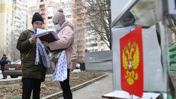 В ДНР в первый день голосования явка избирателей составила 22 процента