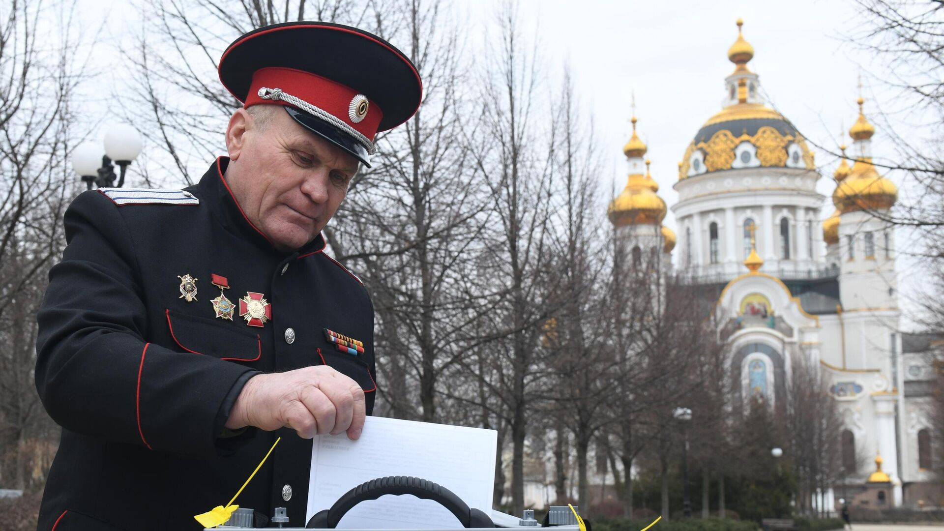 В ДНР стартовал первый день досрочного голосования - РИА Новости, 10.03.2024