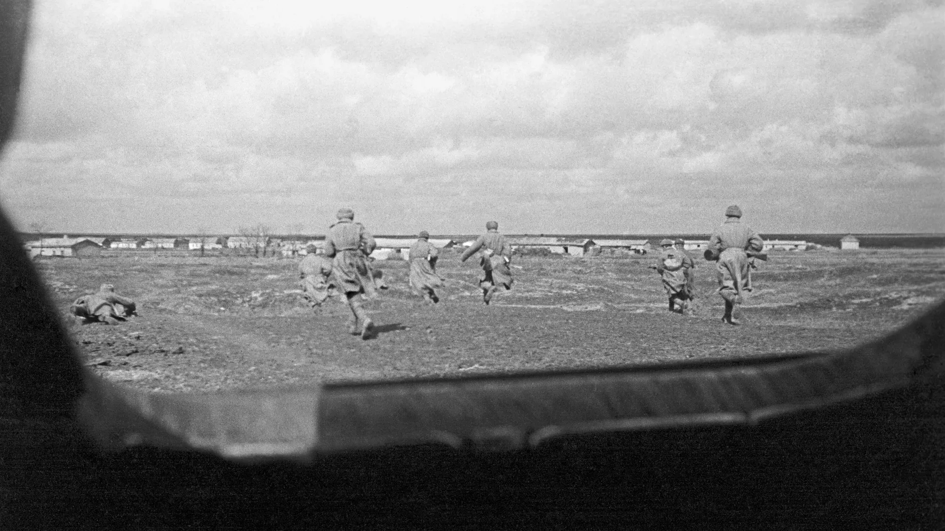 13-го марта 1944 года город Херсон был освобожден войсками 3-го Украинского фронта под командованием генерала Родиона Яковлевича Малиновского - РИА Новости, 1920, 13.03.2024