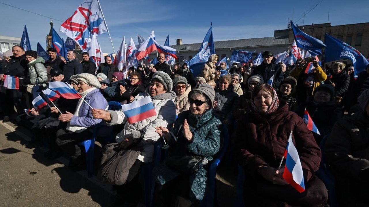 Форум-концерт Единство народа в Луге, Ленинградская область - РИА Новости, 1920, 12.03.2024