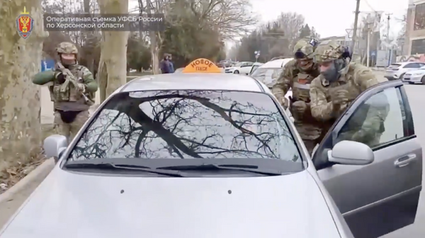 Задержание боевика запрещенного в России национального крымско-татарского батальона в Геническе Херсонской области