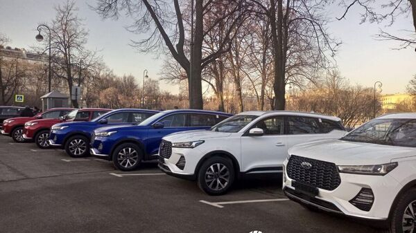 решение уравнений с x. 7 x 10 5 0. Cosx=3/5. решение уравнений sin x= 8/5. вариант 1 решите уравнение.