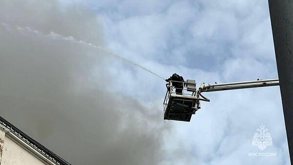 Тушение пожара в многоэтажке в Ярославле. 14 марта 2024