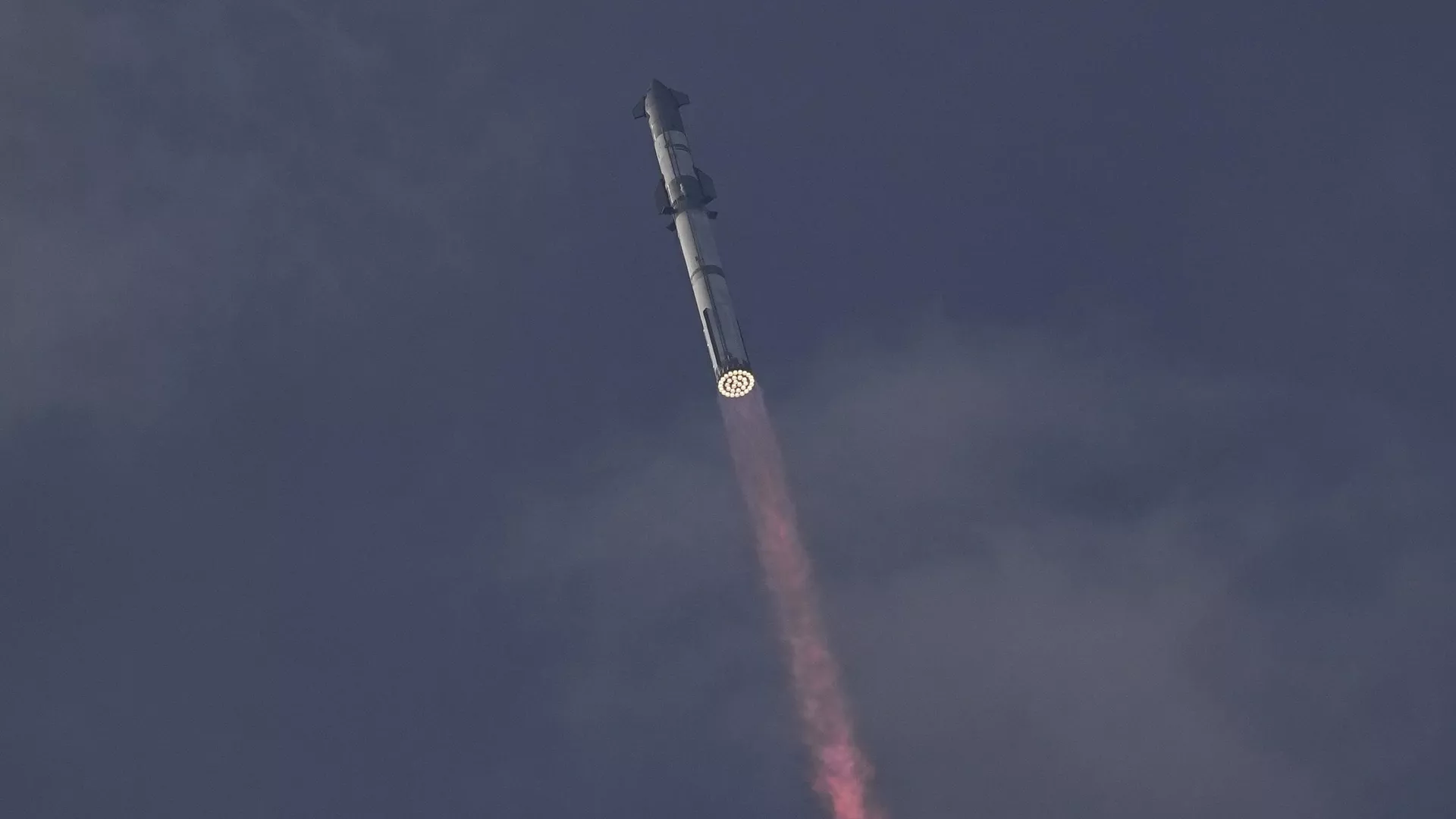 Космический корабль SpaceX Starship после старта в штате Техас - РИА Новости, 1920, 08.09.2024