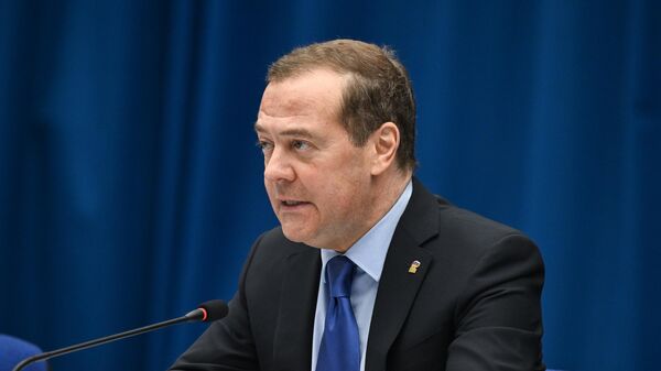 Председатель партии Единая Россия, заместитель председателя Совета безопасности РФ Дмитрий Медведев