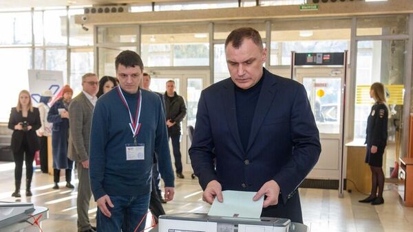 Глава Марий Эл Юрий Зайцев проголосовал на выборах президента РФ