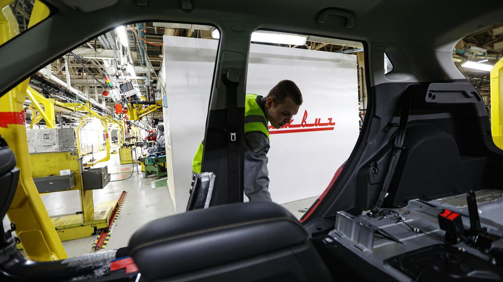 "Москвич" запустил производство новой линейки кроссоверов