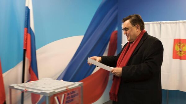Константин Чуйченко голосует на выборах президента России