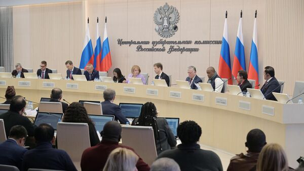 Председатель Центральной избирательной комиссии РФ Элла Памфилова проводит заседание ЦИК РФ с участием международных наблюдателей