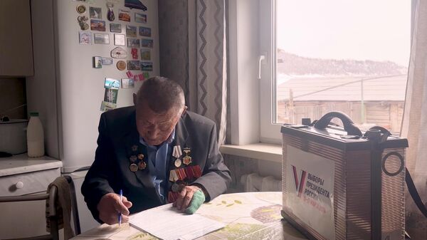 Ветеран Великой Отечественной войны Жаргал Бадмаев принял участие в выборах президента России