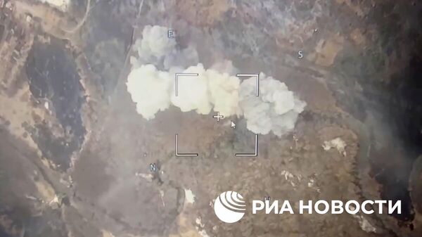 Кадр видео уничтожения украинских ДРГ и бронетехники в приграничном районе Белгородской области в районе Козинки