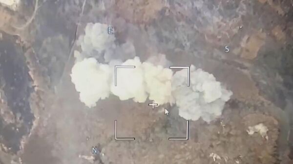 Кадр видео уничтожения украинских ДРГ и бронетехники в приграничном районе Белгородской области в районе Козинки