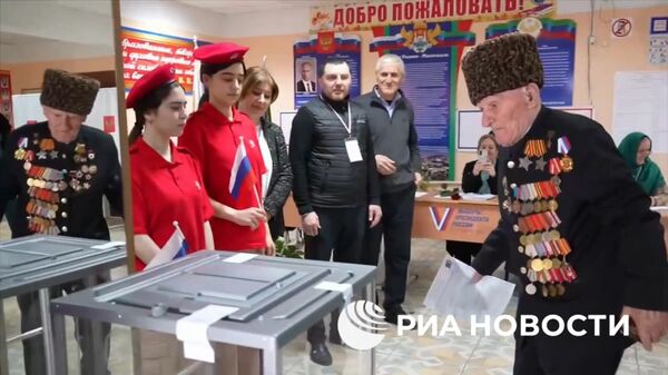 Ветеран Великой Отечественной войны на выборах президента РФ в Дагестане