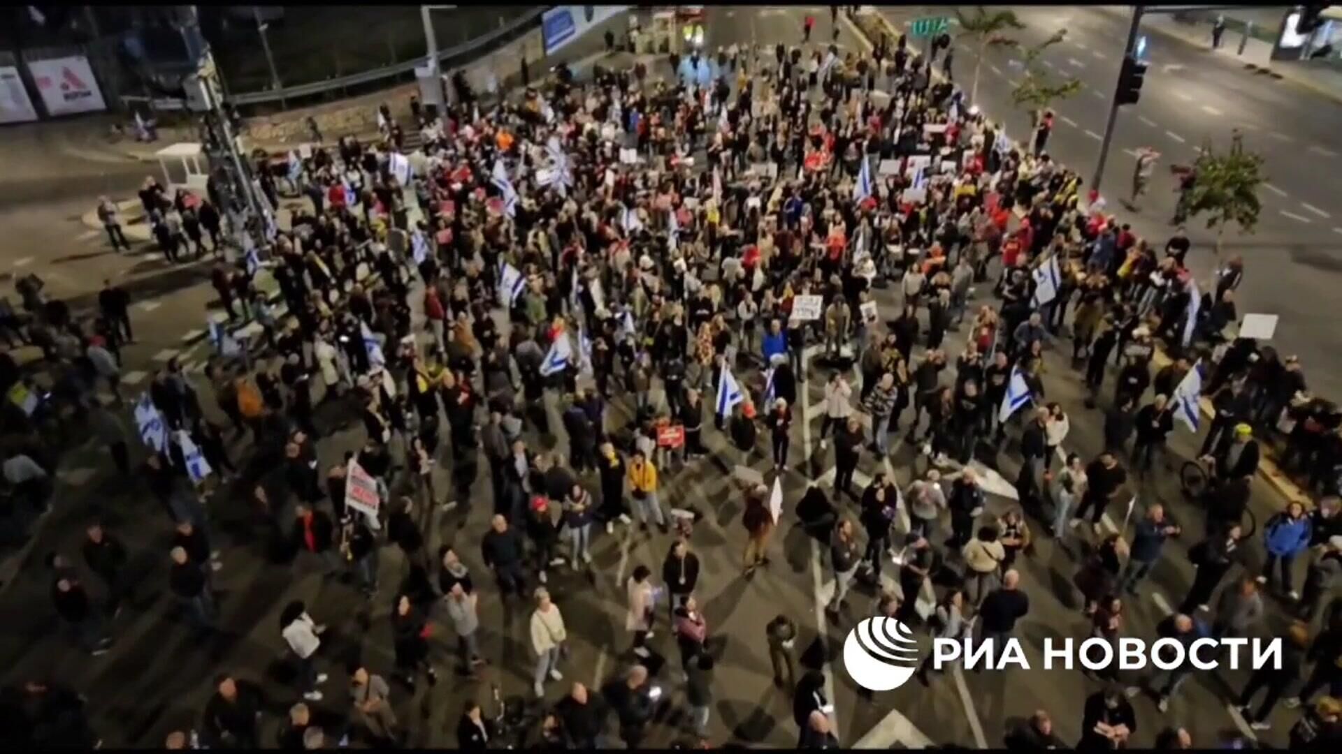 Тысячи протестующих в центре Тель-Авива - РИА Новости, 1920, 16.03.2024