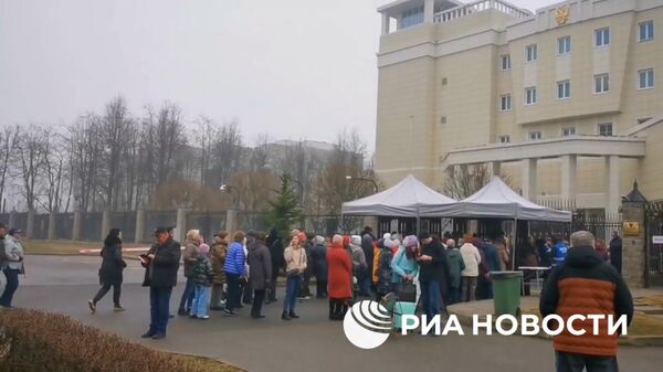 Очереди на избирательном участке в Минске