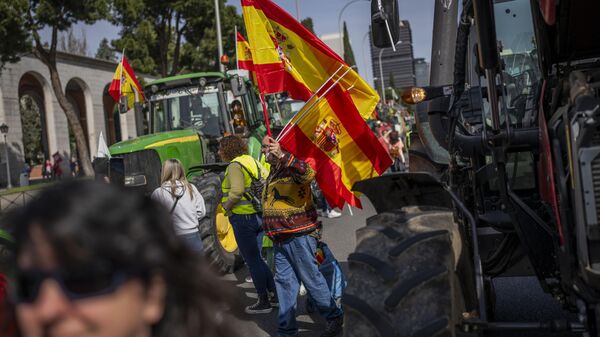 Акция протеста испанских фермеров на улица Мадрида. 17 марта 2024