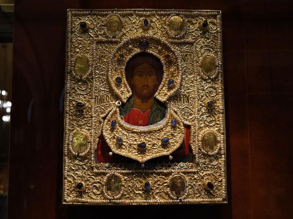 Экспонаты выставки Русский феникс. Суздальская земля Экспонаты выставки Русский феникс. Суздальская земля