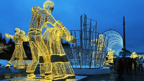 Новогодние инсталляции на территории мемориального комплекса Парк Победы на Поклонной горе в Москве