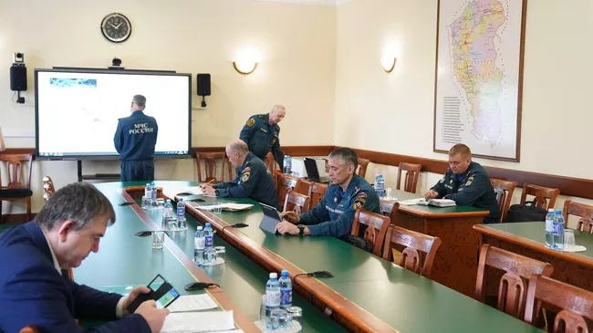 Оперативный штаб по ликвидации аварии на руднике Пионер 