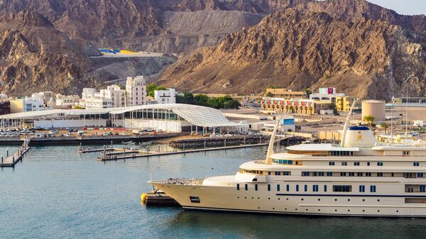 Вид на порт Маската, Оман
