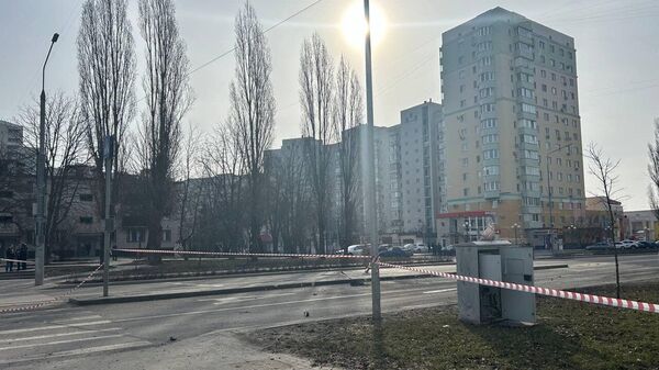 Улица Щорса, перекрытая после утреннего обстрела в Белгороде. 21 марта 2024