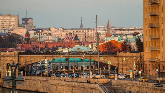 Московские набережные начали готовить к открытию навигации