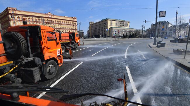 Весеннее благоустройство Москвы