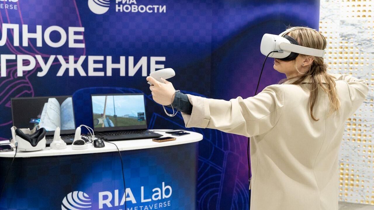 Агентство РИА Новости представило свои VR-проекты на площадке VI Международного научного форума Шаг в будущее: искусственный интеллект и цифровая экономика - РИА Новости, 1920, 21.03.2024