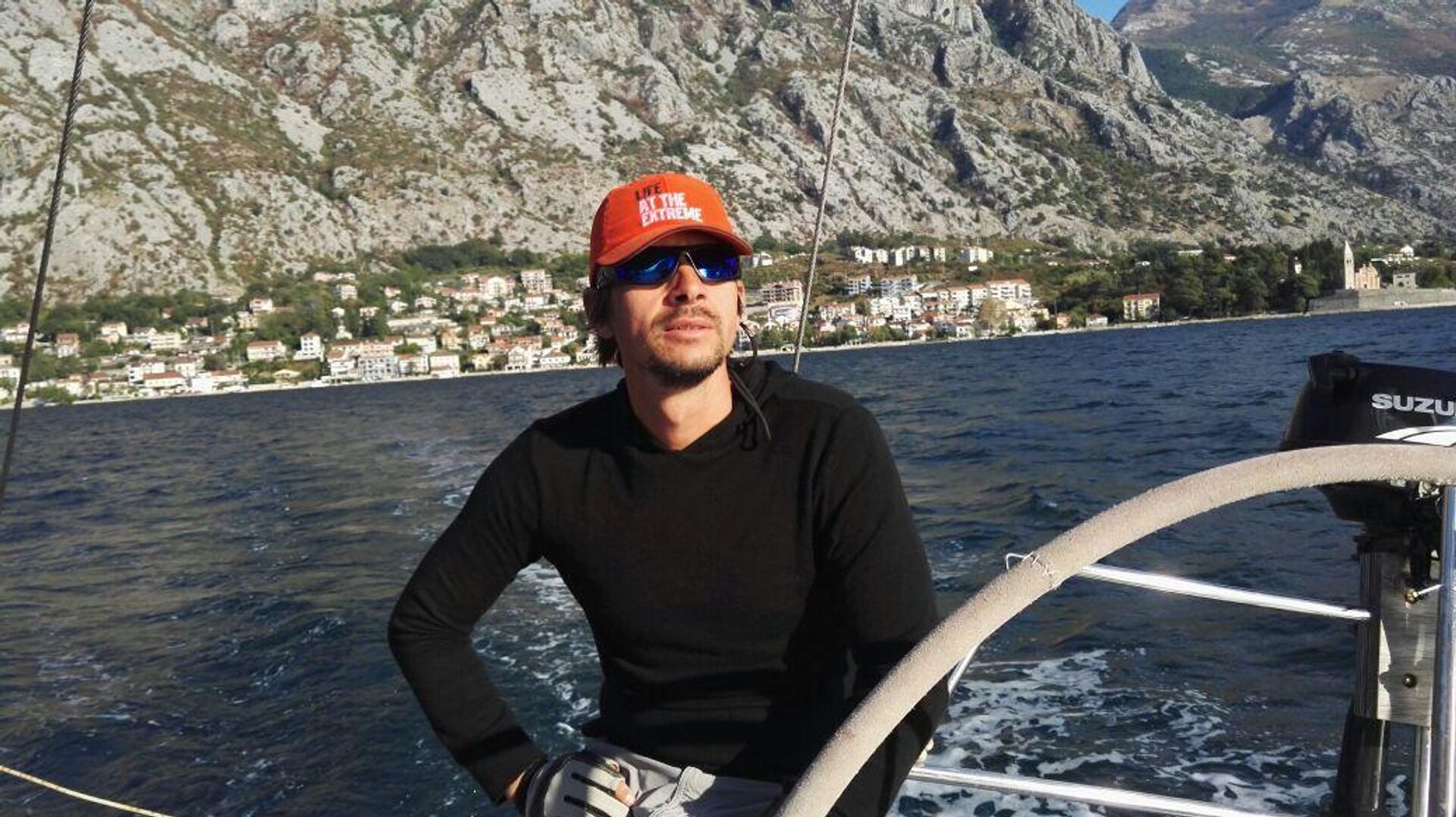 карп на истринском водохранилище. а. на берегу 80 глава. пляж киляковка волжский. на берегу 80 глава.