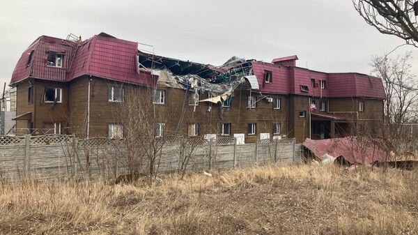 Здание в Горловке, разрушенное в результате обстрела ВСУ