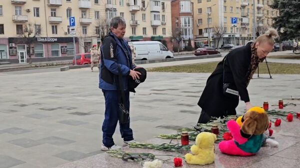 Мемориал в Луганске в память о жертвах теракта в Крокусе